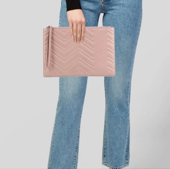 Gucci Marmont Pink Leather Large Pouch Clutch - Picture 12 of 12